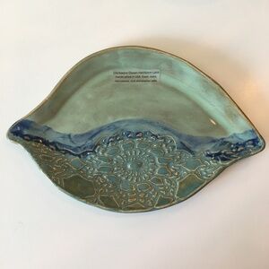 Clarkware Ocean Heirloom Lace Pottery Dish